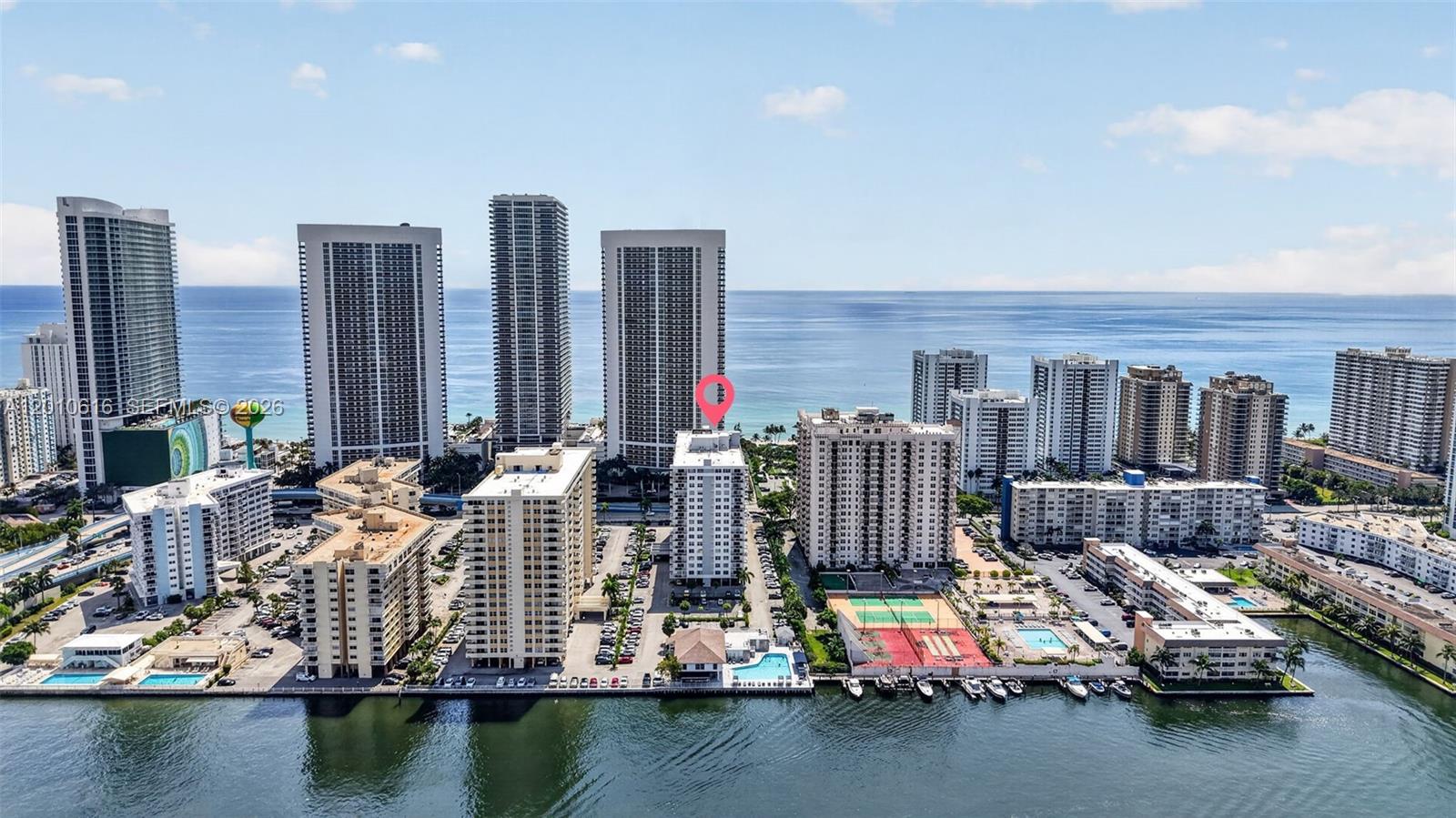 PLAZA TOWERS SOUTH CONDO - Residential