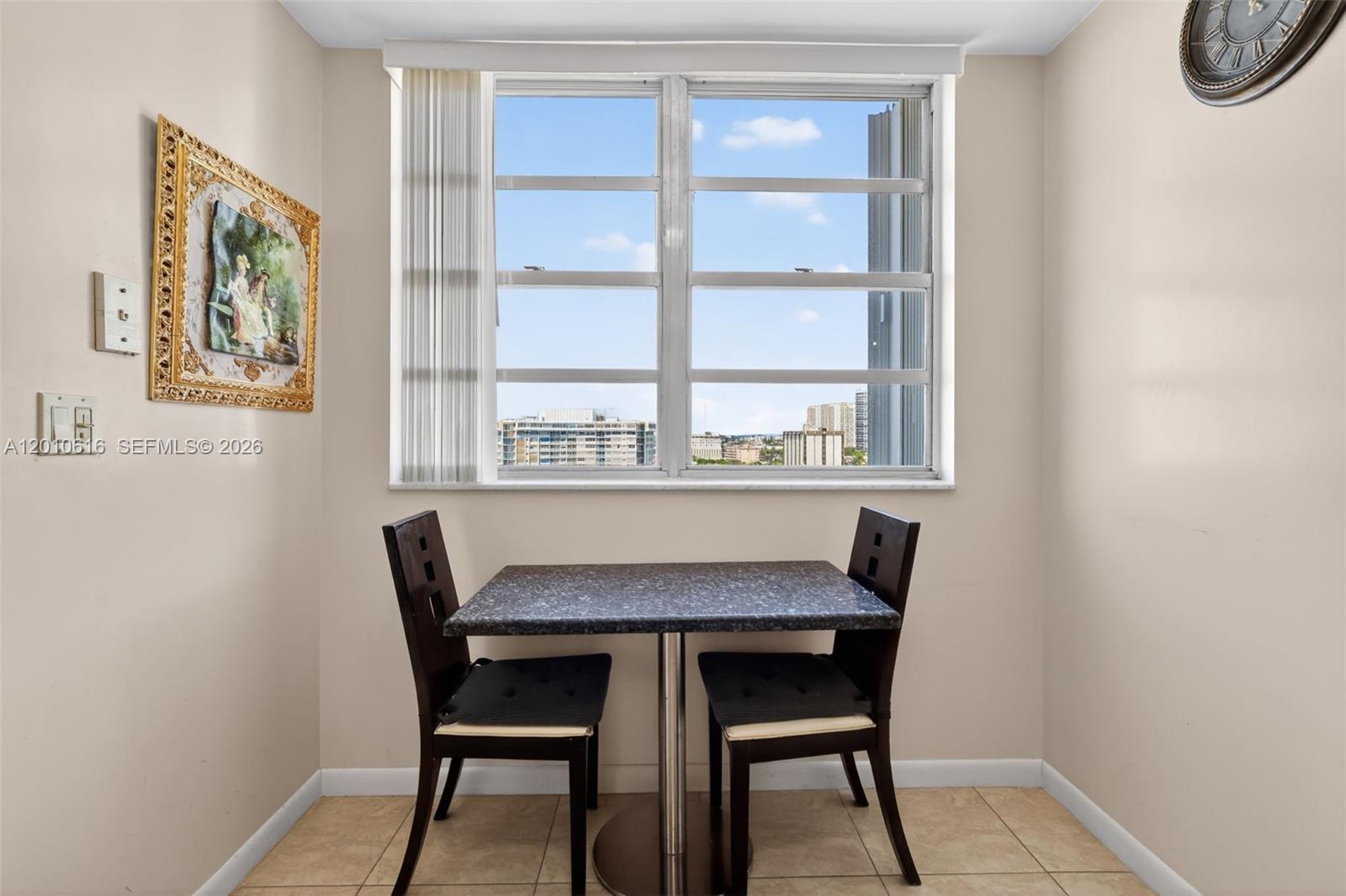 PLAZA TOWERS SOUTH CONDO - Residential