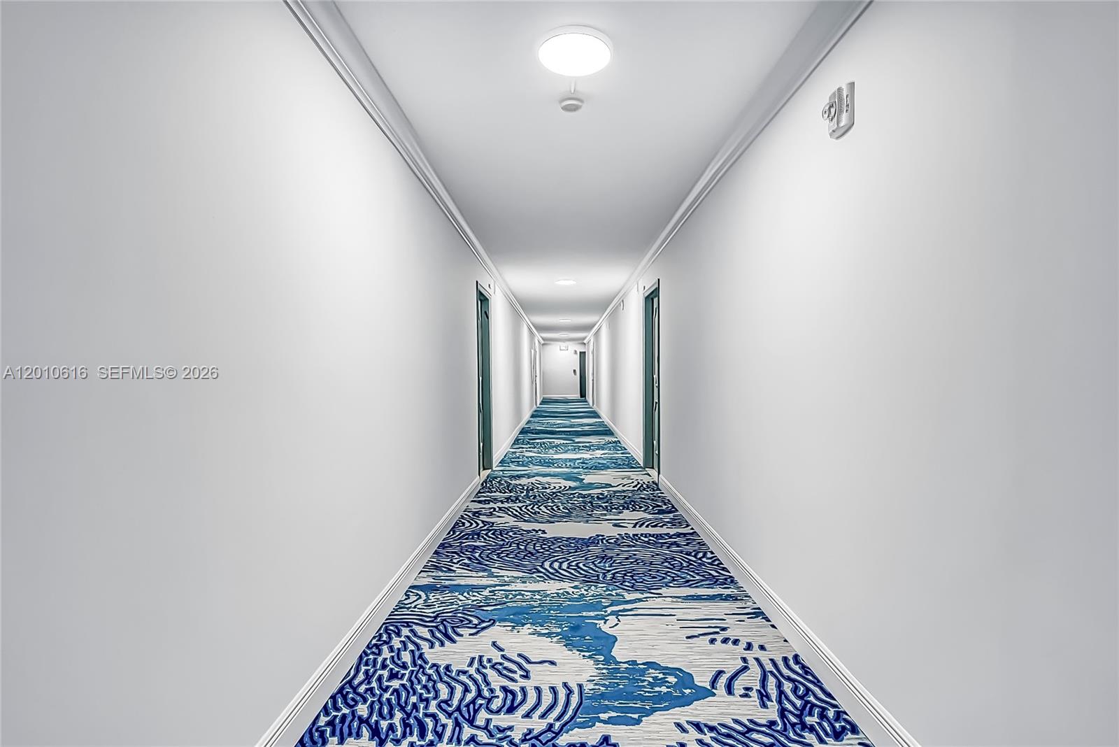 PLAZA TOWERS SOUTH CONDO - Residential