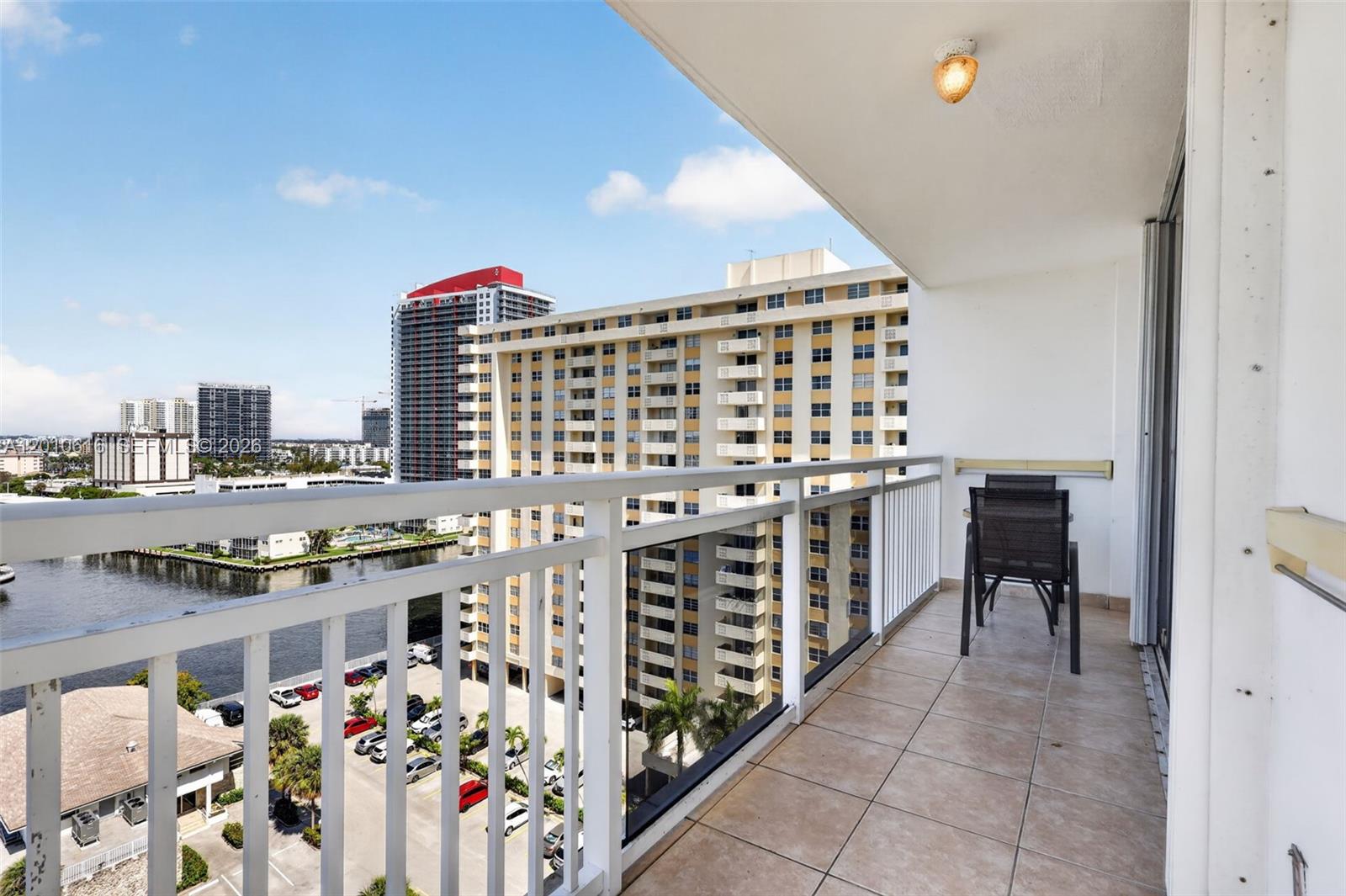 PLAZA TOWERS SOUTH CONDO - Residential