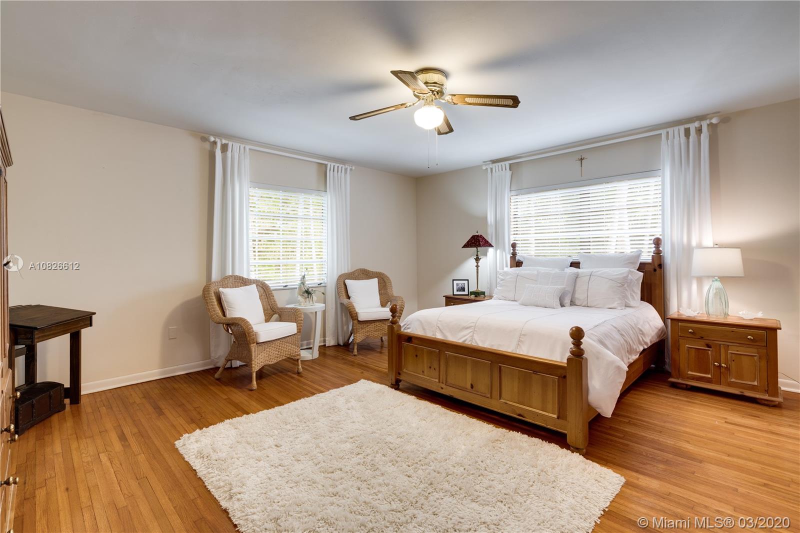 SNAPPER CREEK LAKES SUB - Residential