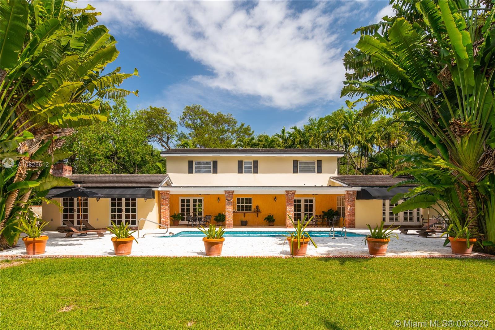 SNAPPER CREEK LAKES SUB - Residential