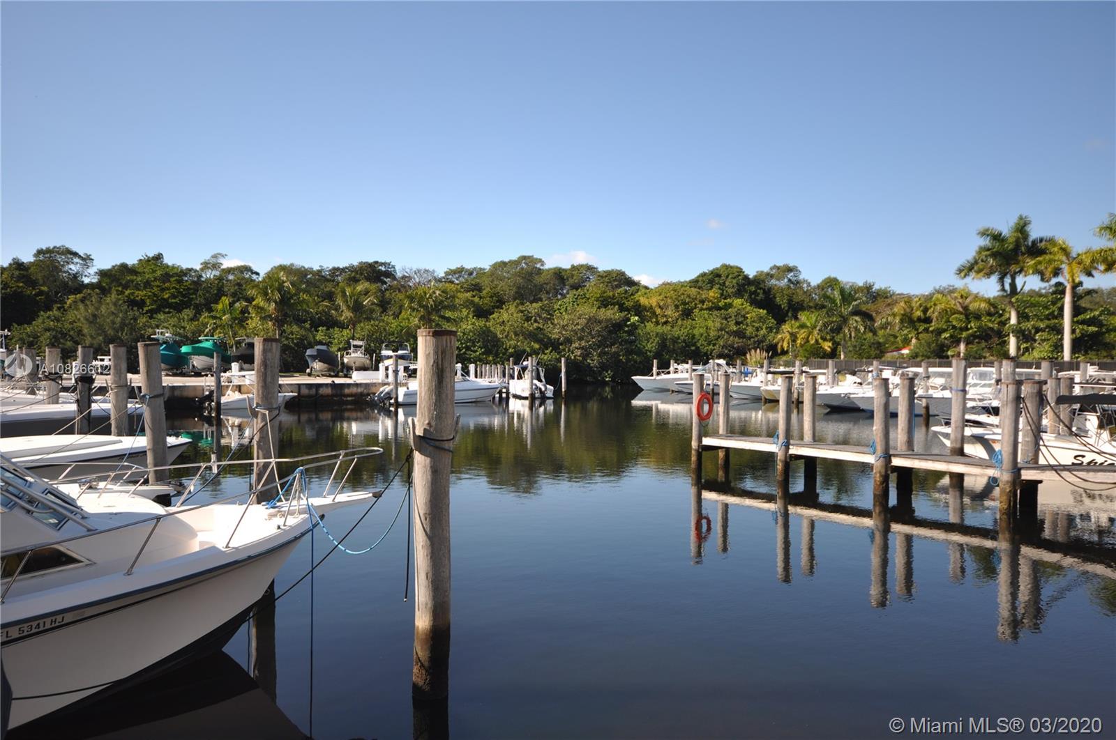SNAPPER CREEK LAKES SUB - Residential
