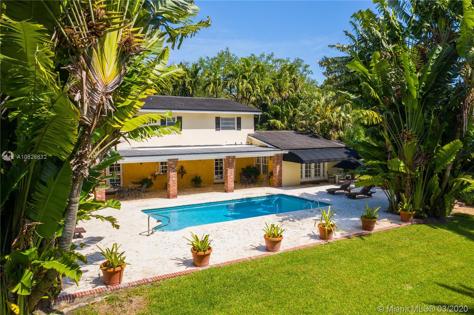 SNAPPER CREEK LAKES SUB - Residential