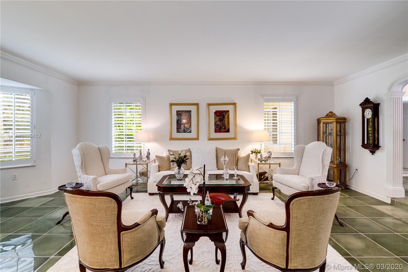 SNAPPER CREEK LAKES SUB - Residential