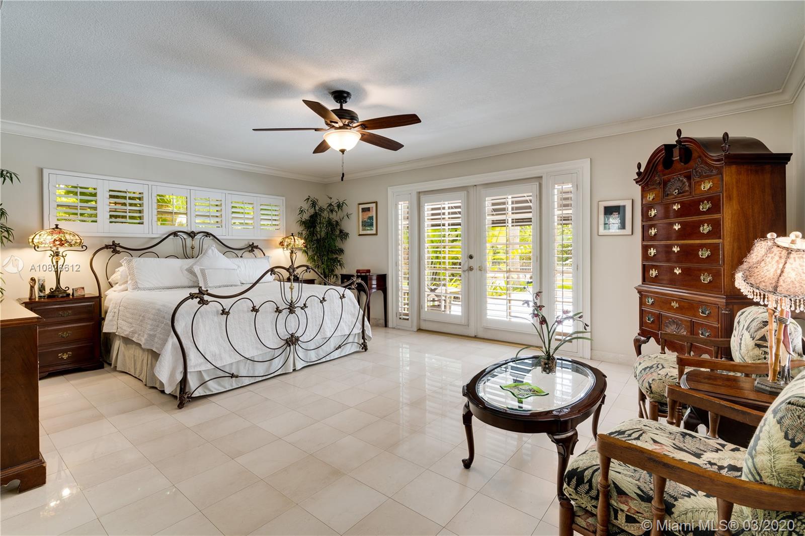 SNAPPER CREEK LAKES SUB - Residential