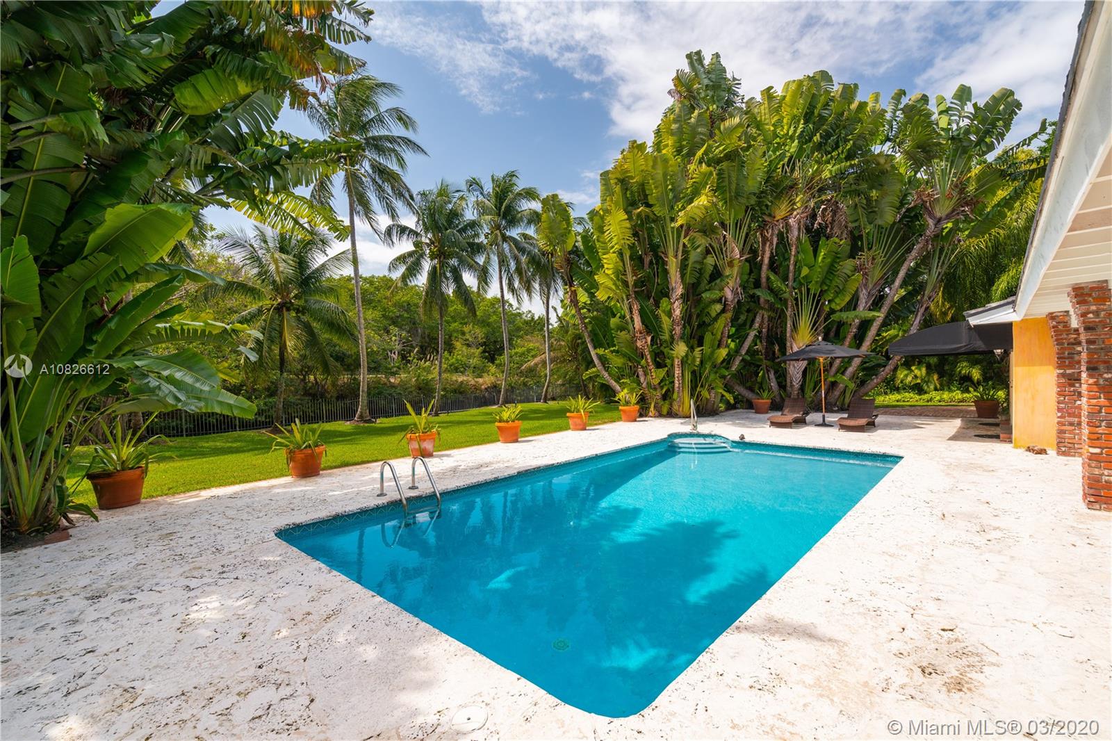 SNAPPER CREEK LAKES SUB - Residential