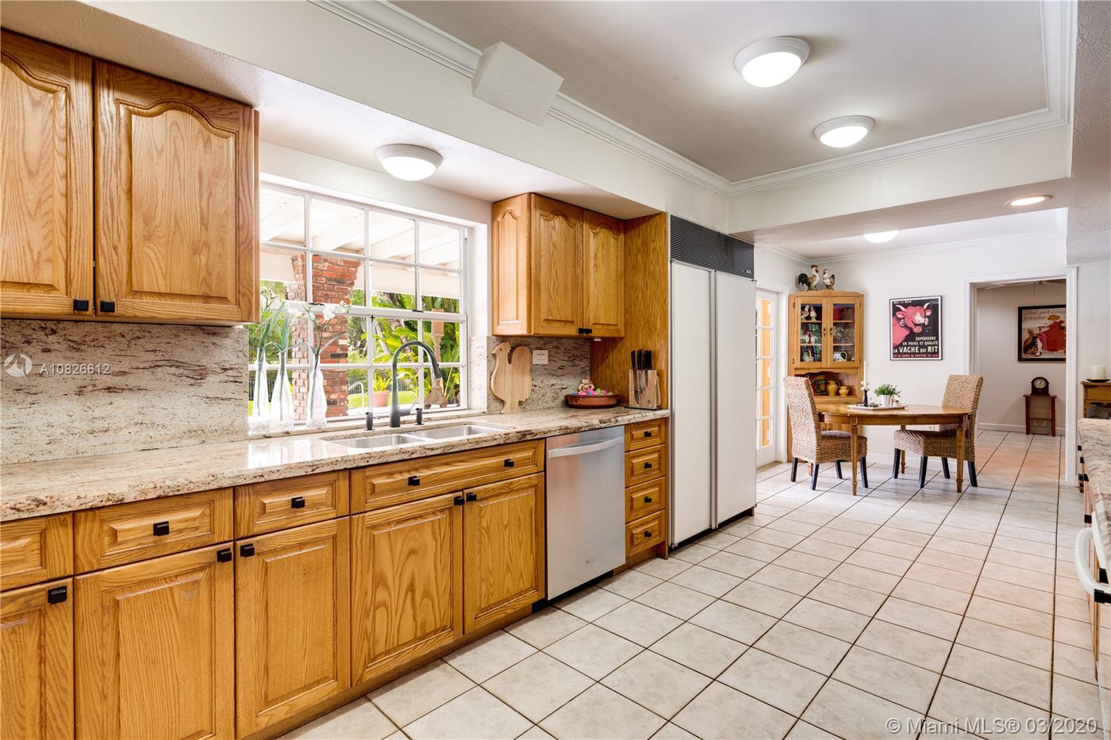 SNAPPER CREEK LAKES SUB - Residential