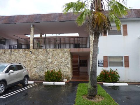 313 SW 1st Ct L-7 Pompano Beach FL 33060