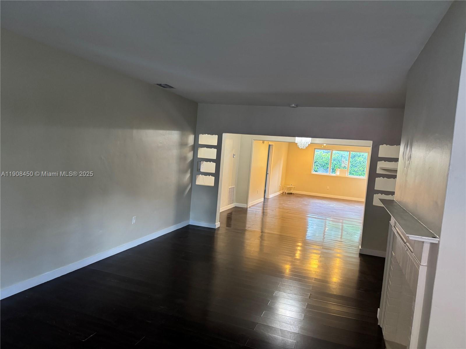 ALTON BEACH BAY FRONT RE- - Residential Lease