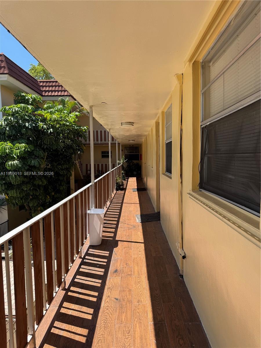 OXFORT COURT CONDO - Residential