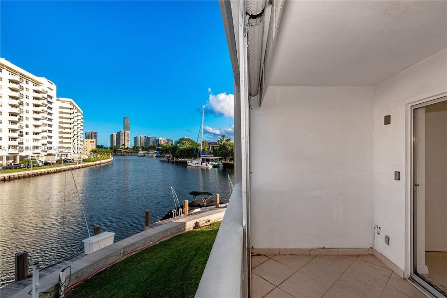 WATERFRONT 1/1 ON ISLE OF PARADISE IN UPSCALE GOLDEN ISLES IN HALLANDALE BEACH AREA. EAST OF US1. SIT ON YOUR PRIVATE BALCONY WITH A DIRECT VIEW OF THE WATER 25 FEET AWAY AND WATCH THE BOATS PASSING BY ON A FINGER OF THE INTERCOASTAL. 5 MINUTES FROM THE BEACH  AND MANY RESTAURANTS SHOPPING CENTERS AND CASINOS AND GULFSTREAM PARK RACING. THE VILLAGE SHOPPING CENTERS IS NEXT TO THE TRACK. ALL THESE FOR YOU TO ENJOY. AWESOME POOL AREA WITH BBQ AND BOCCE. STAINLESS APPLIANCES.NICE WOOD KITCHEN CABINETS WITH GRANITE COUNTER TOP AND BACK SPLASH.AWESOME BATHROOM WITH NEW MARBLE ONYX FLOOR. NEW VANITY.