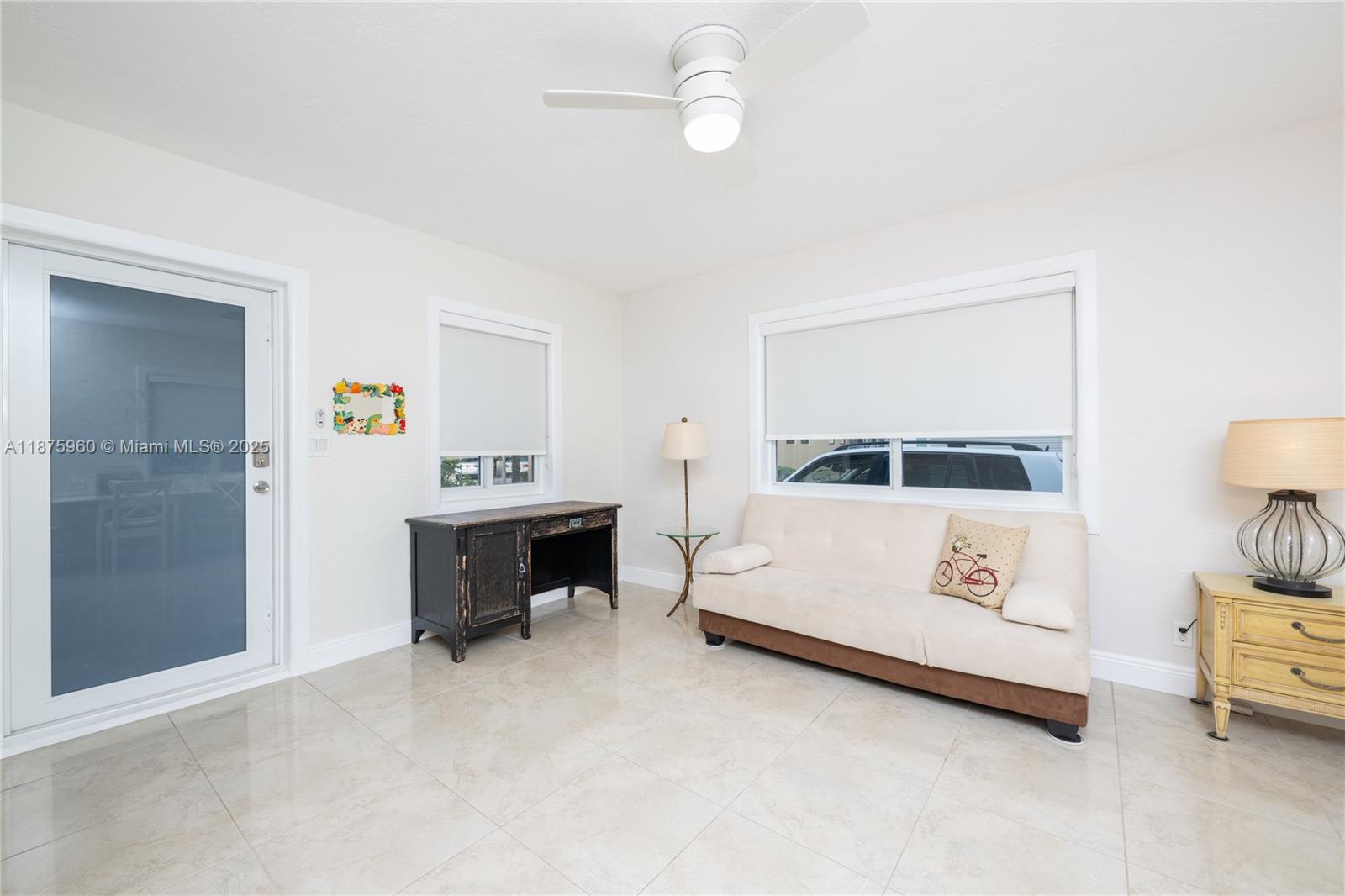 HOLLYWOOD BEACH SECOND AD - Residential Lease