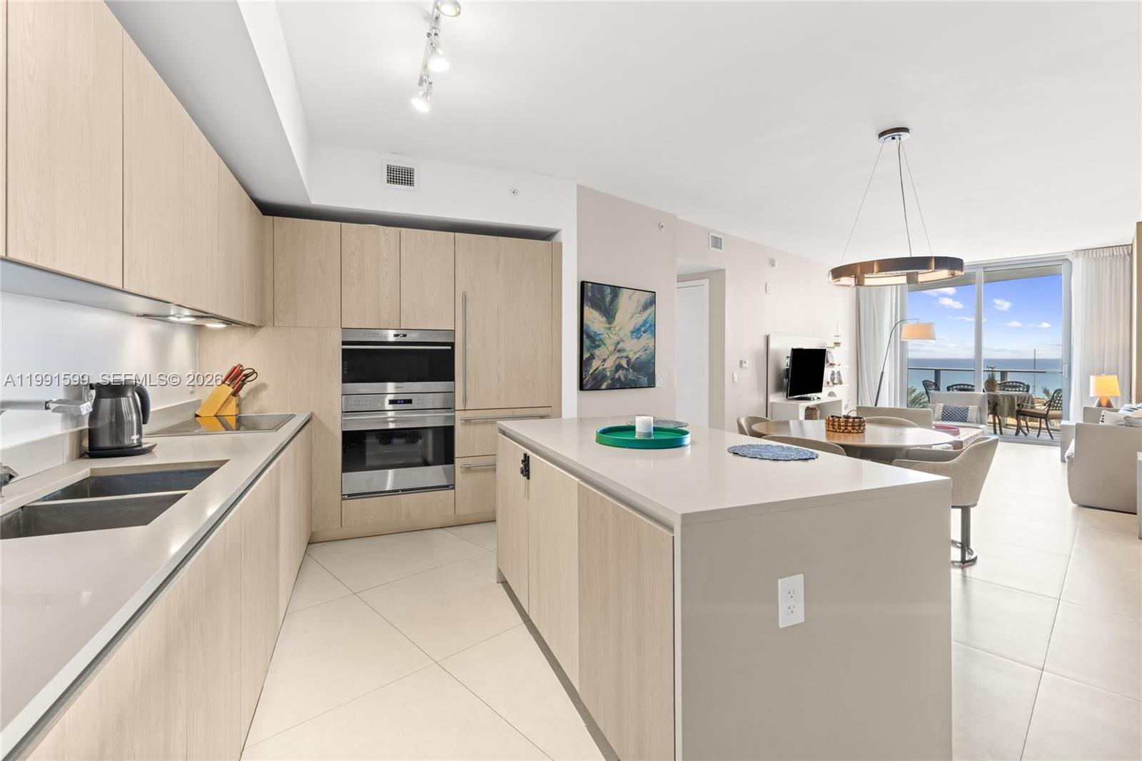 4111 SOUTH OCEAN DRIVE CO - Residential