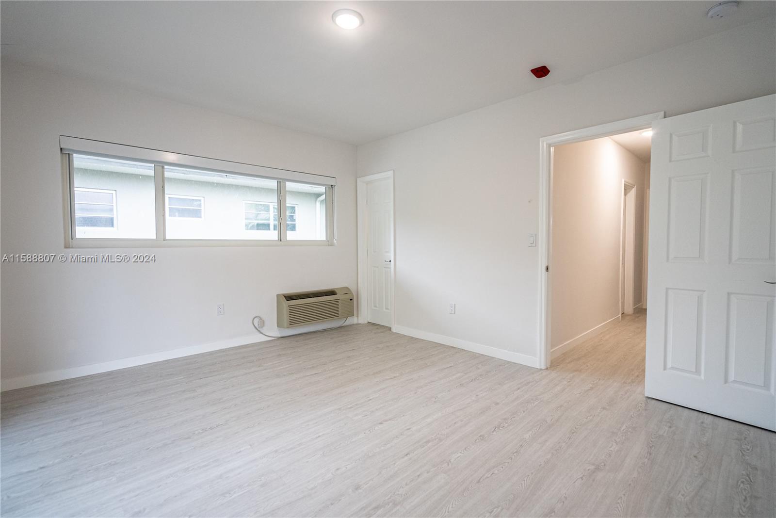 BAY HARBOR ISLAND - Residential Lease