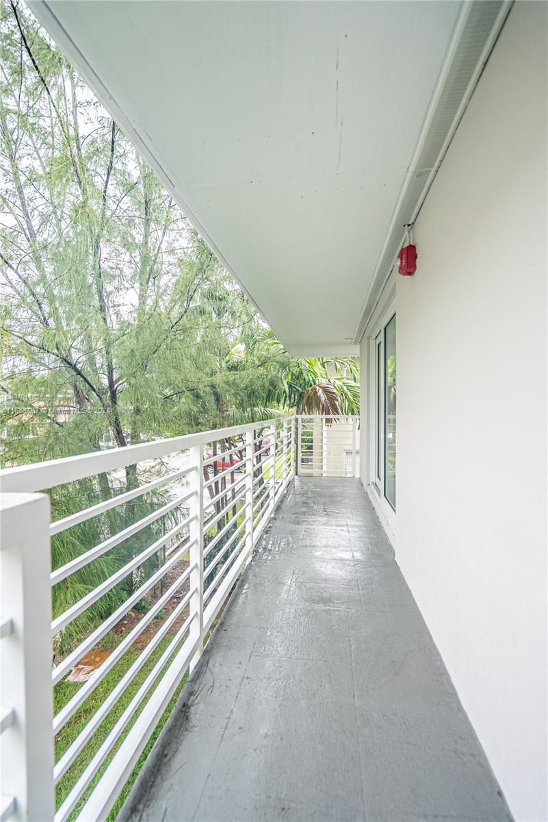 BAY HARBOR ISLAND - Residential Lease
