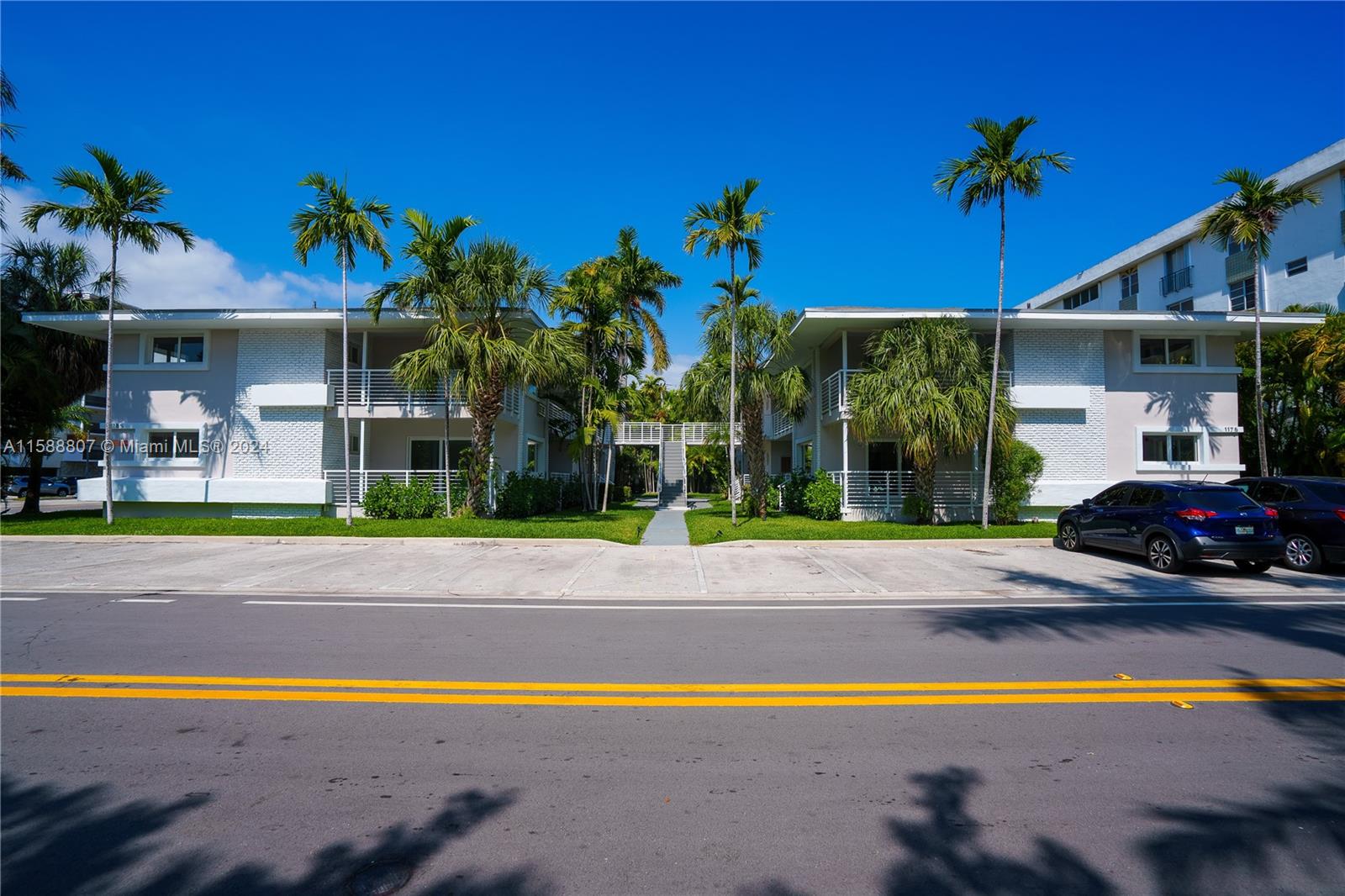 BAY HARBOR ISLAND - Residential Lease