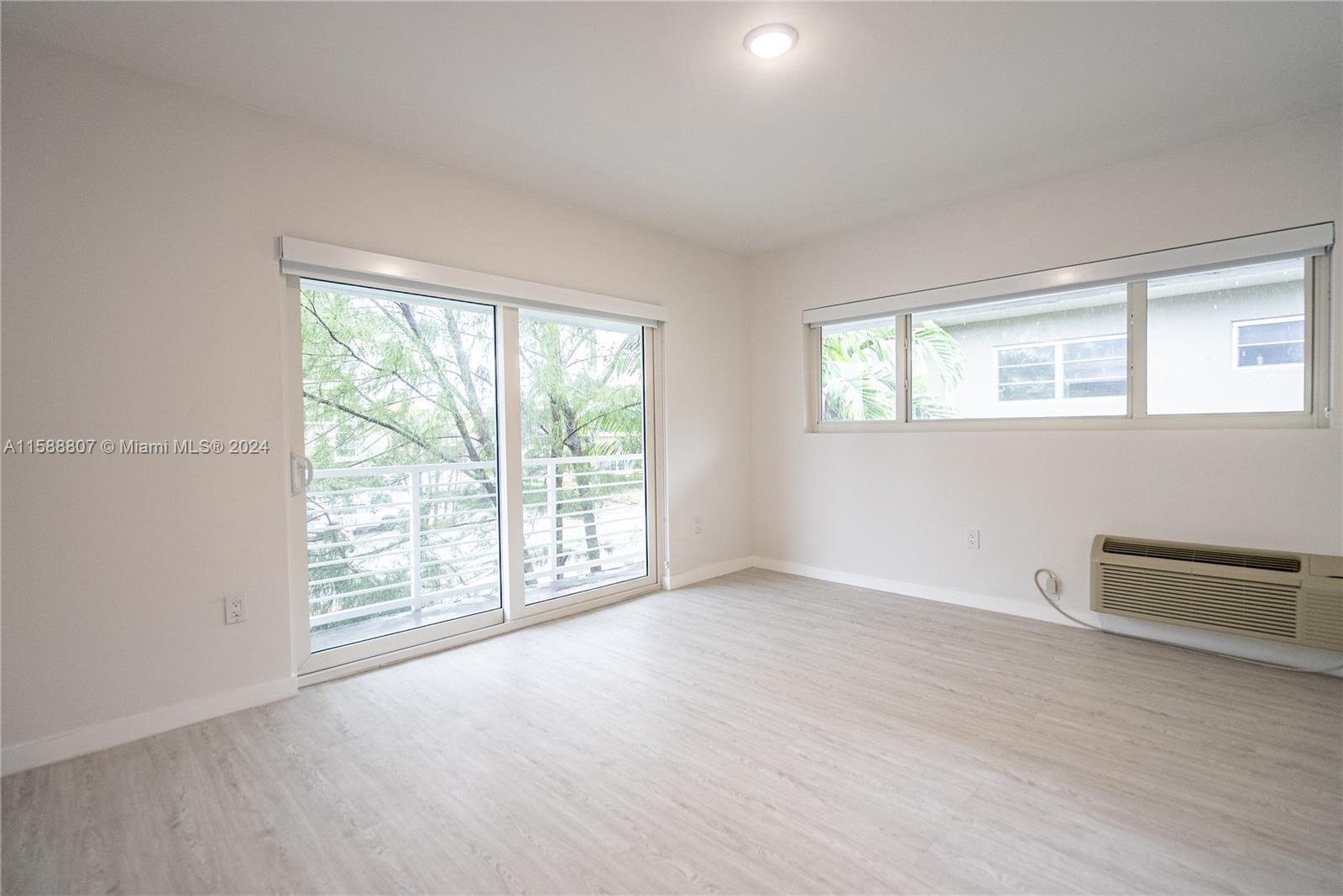 BAY HARBOR ISLAND - Residential Lease
