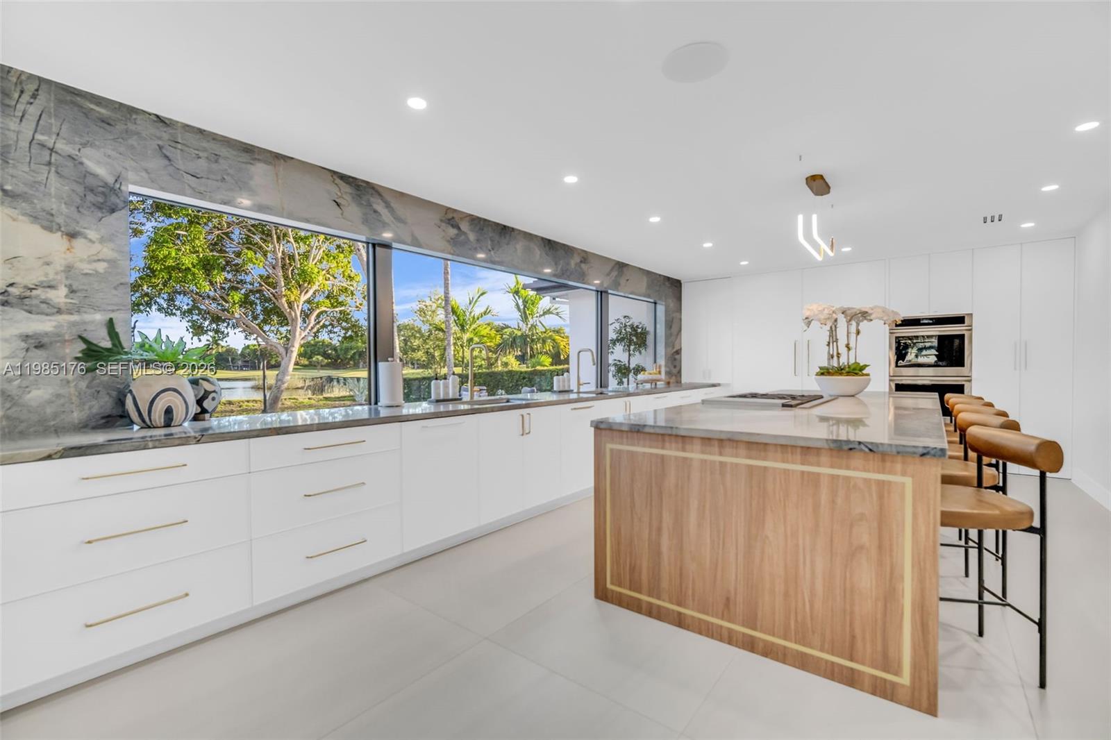 HOLLYWOOD HILLS NORTH SEC - Residential