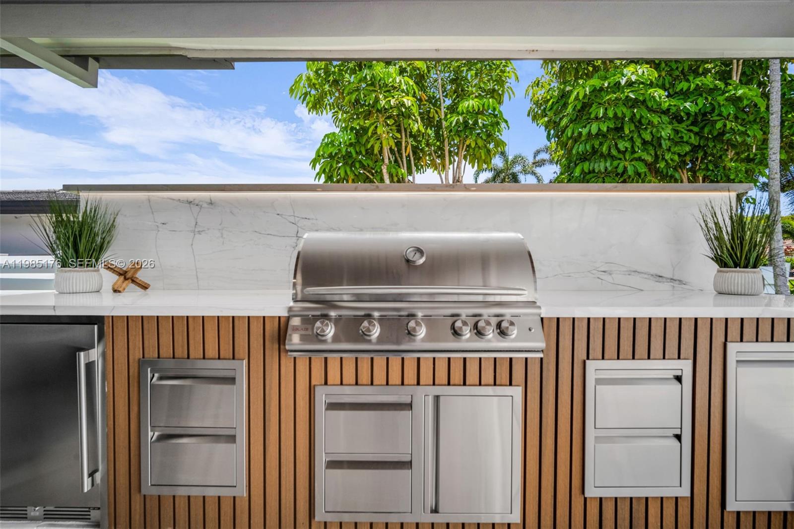 HOLLYWOOD HILLS NORTH SEC - Residential