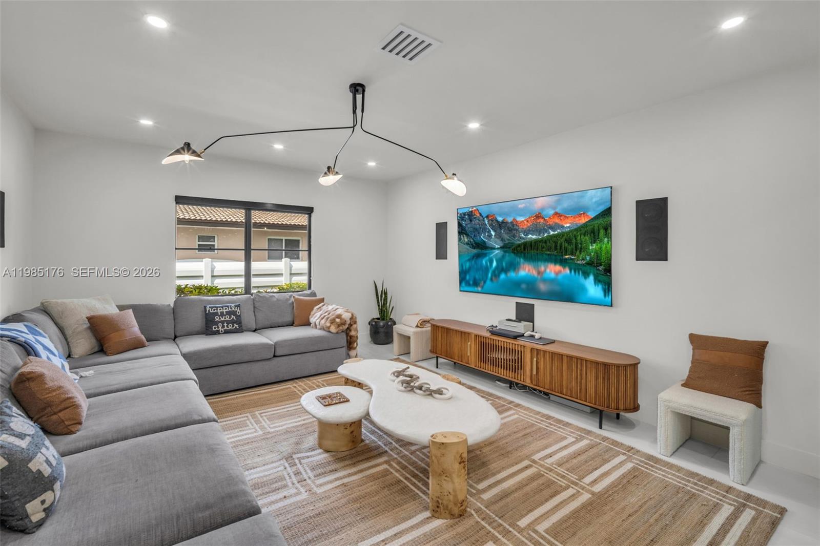 HOLLYWOOD HILLS NORTH SEC - Residential