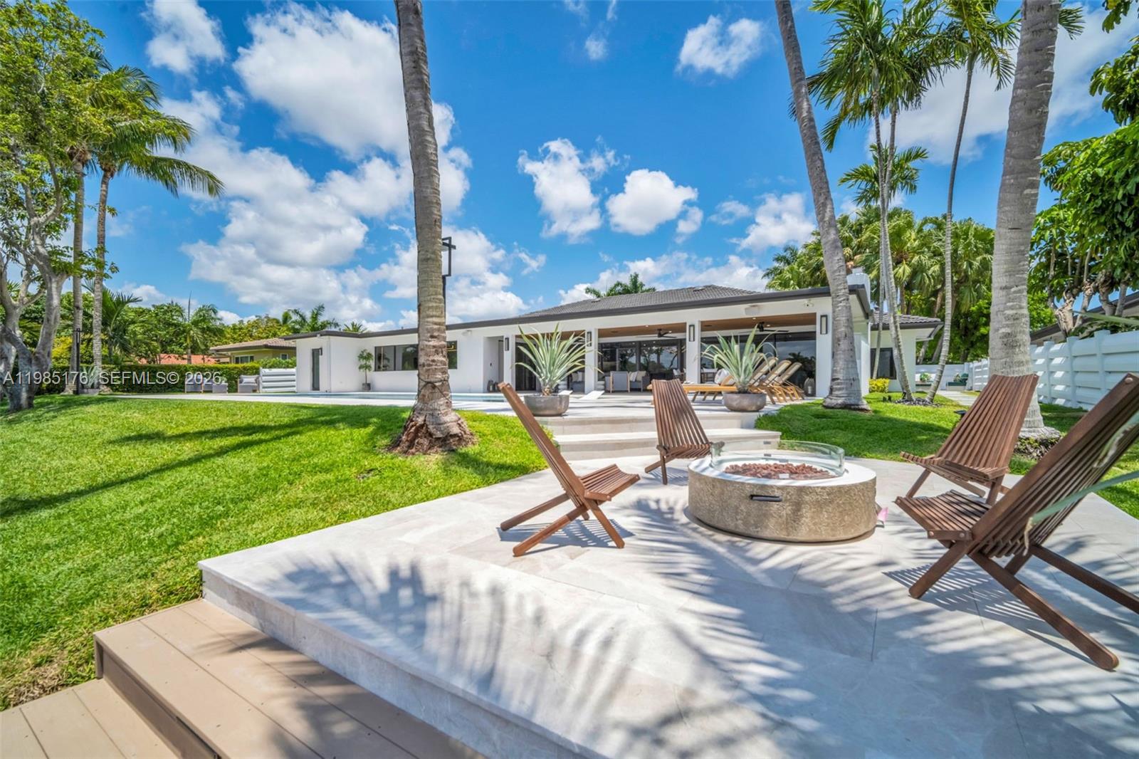 HOLLYWOOD HILLS NORTH SEC - Residential