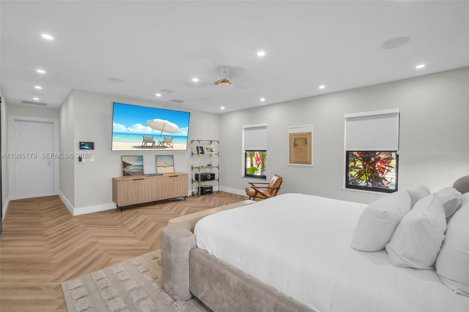 HOLLYWOOD HILLS NORTH SEC - Residential