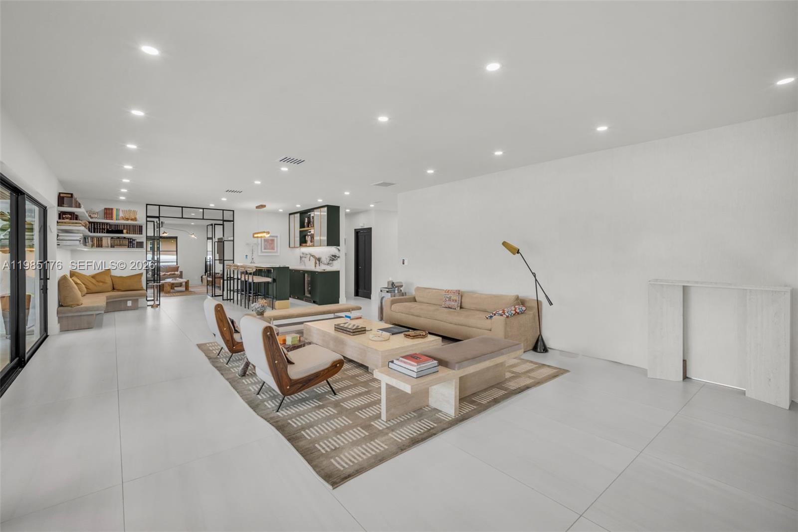 HOLLYWOOD HILLS NORTH SEC - Residential