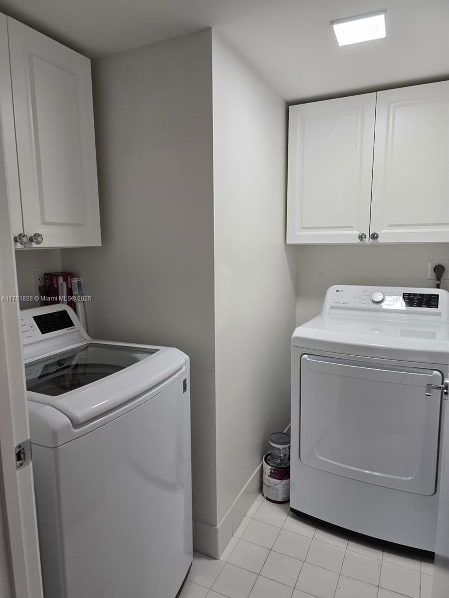 HARBOR TWS AT THE WATERWA - Residential Lease