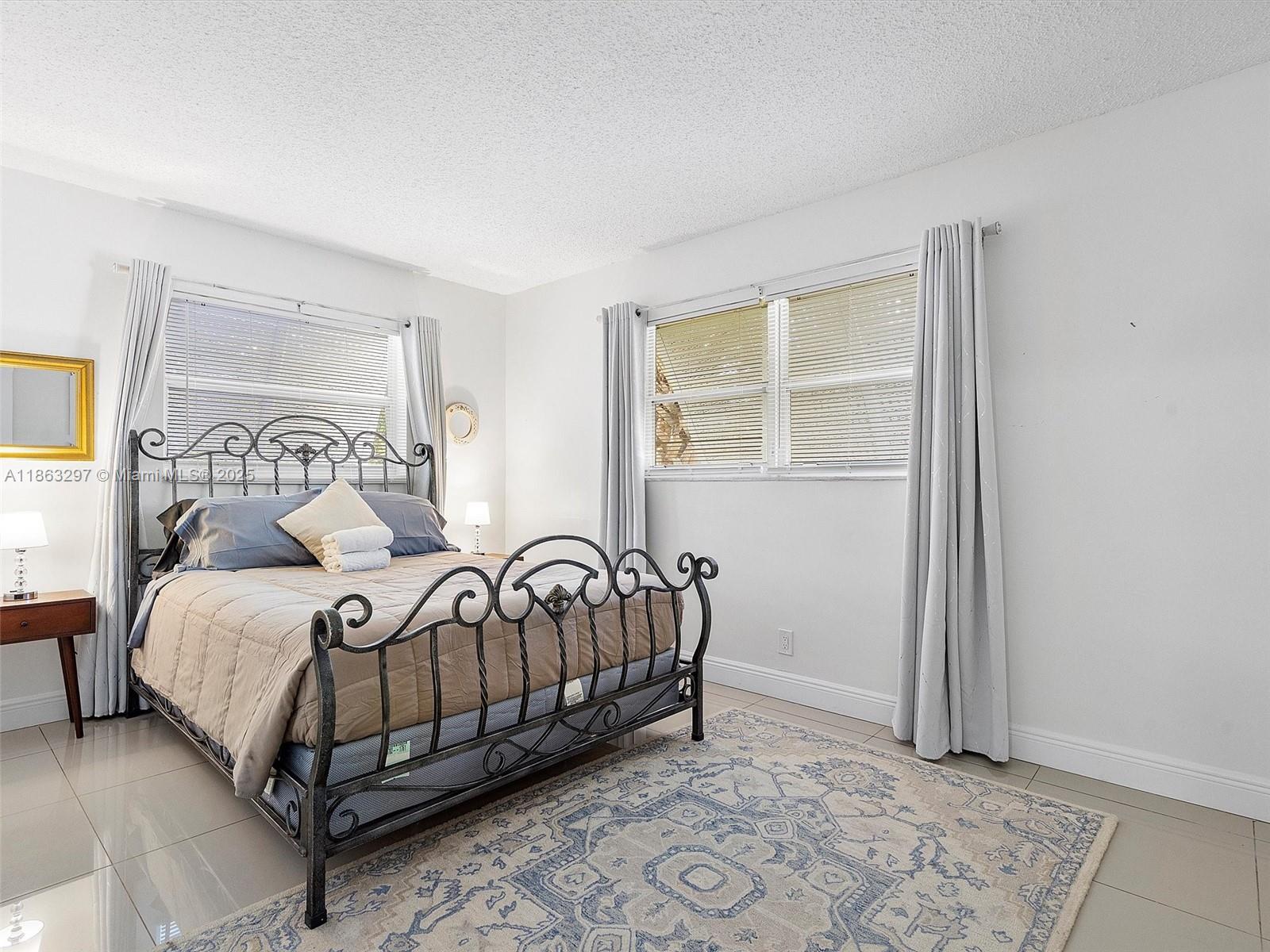 CORAL HIGHLANDS - Residential Lease