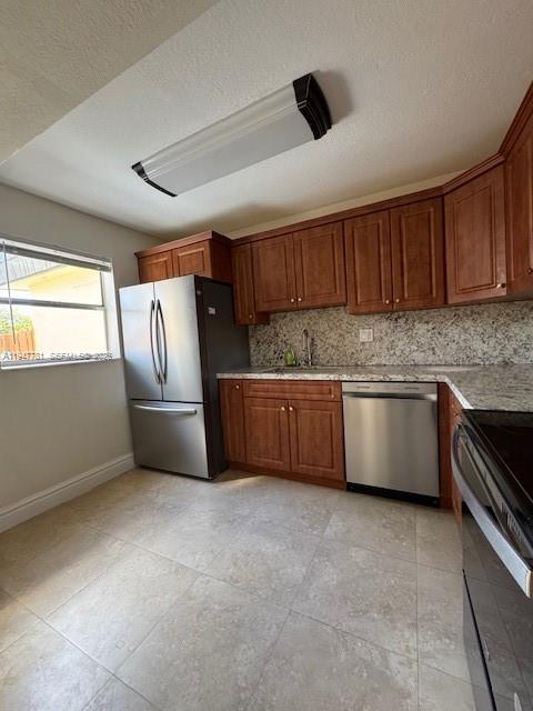 KENDALE LK TOWNHOUSE COND - Residential