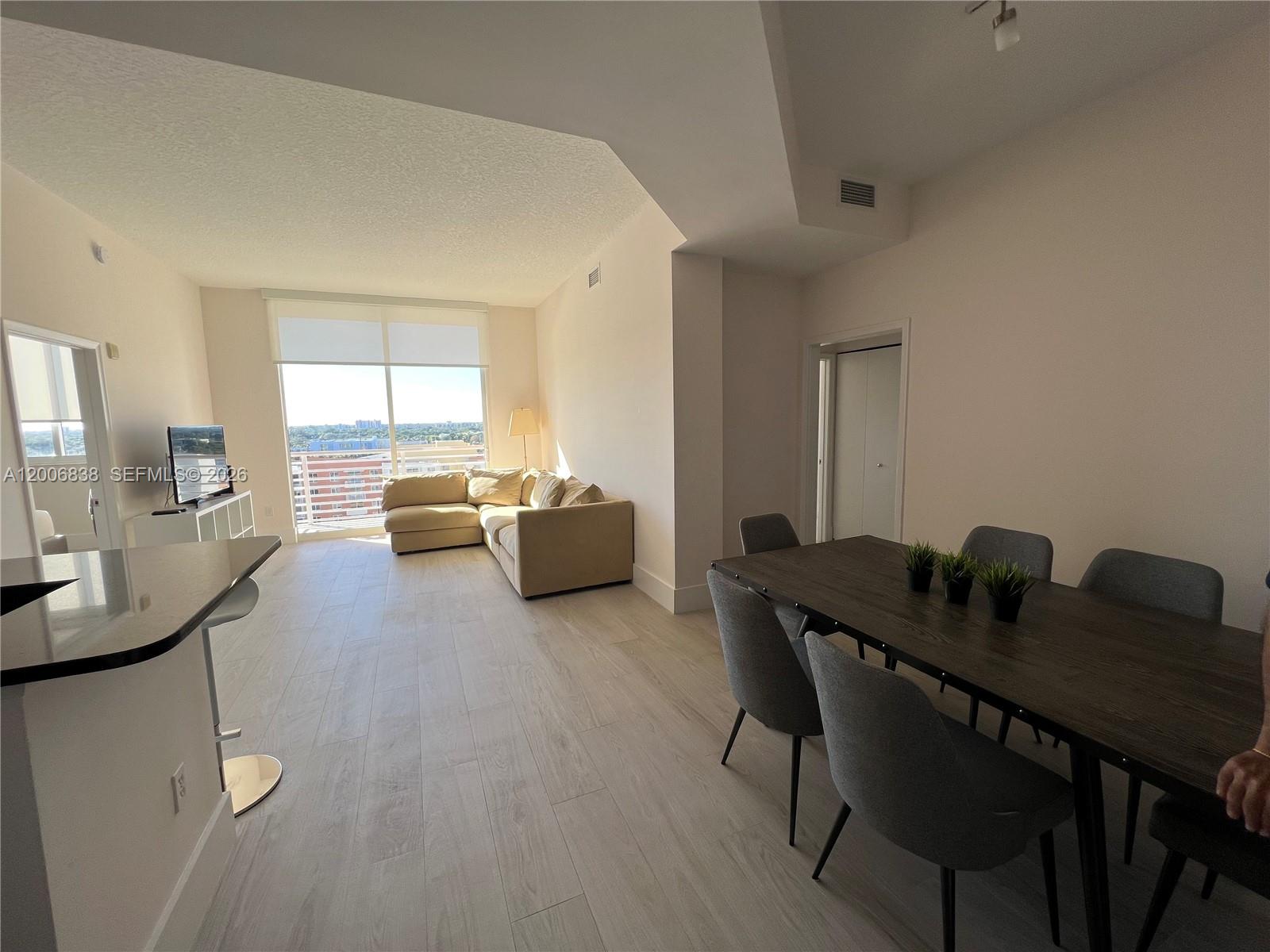 VENTURE AT AVENTURA EAST - Residential