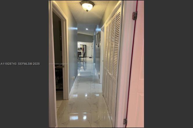 MEADOW WOOD MANOR #4 - Residential Lease