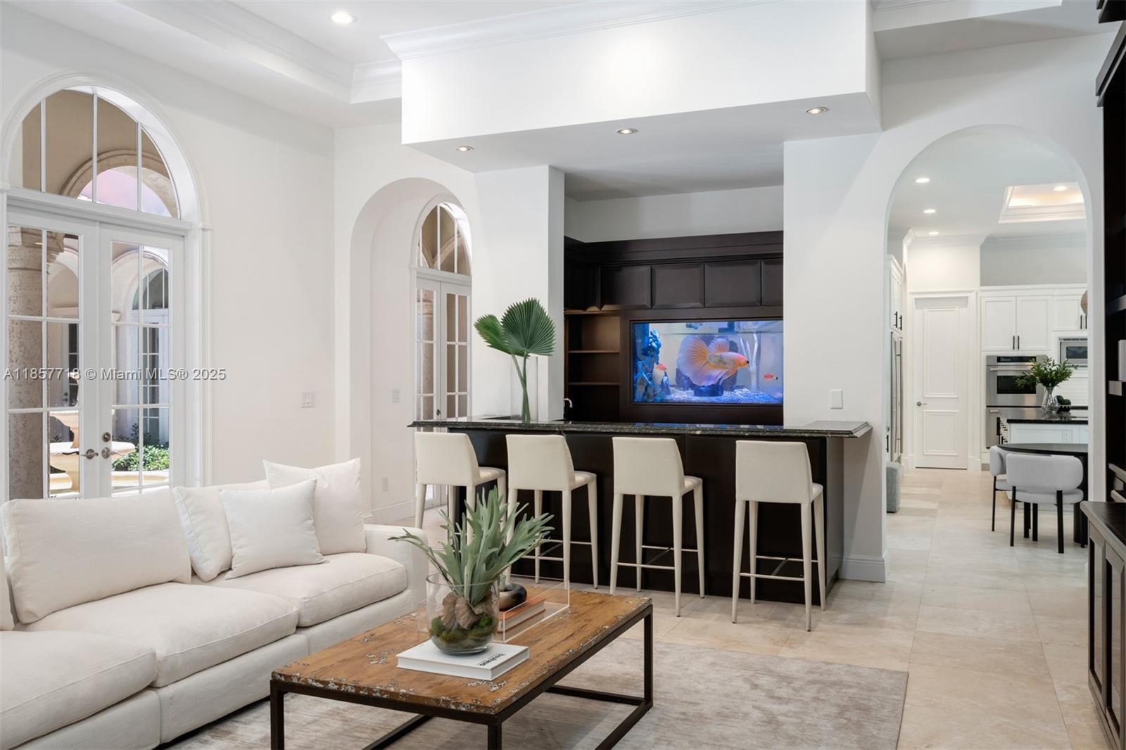 MARTIN SUBURBAN ACRES - Residential Lease