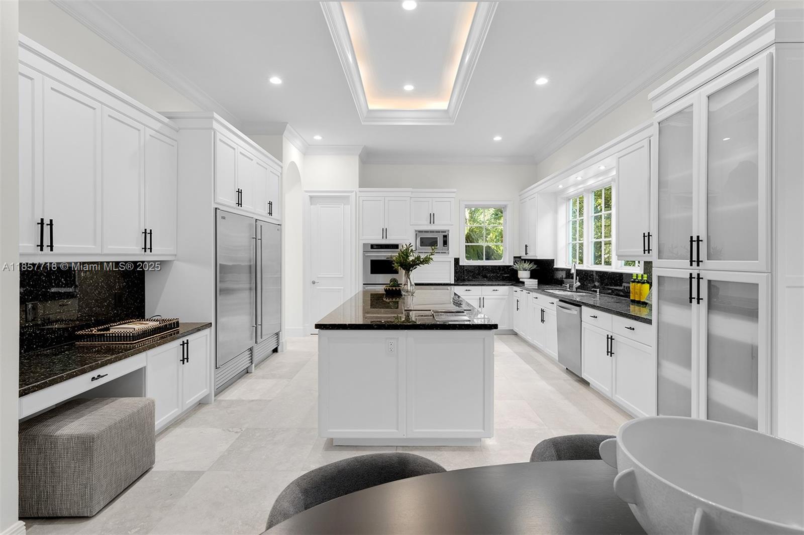 MARTIN SUBURBAN ACRES - Residential Lease