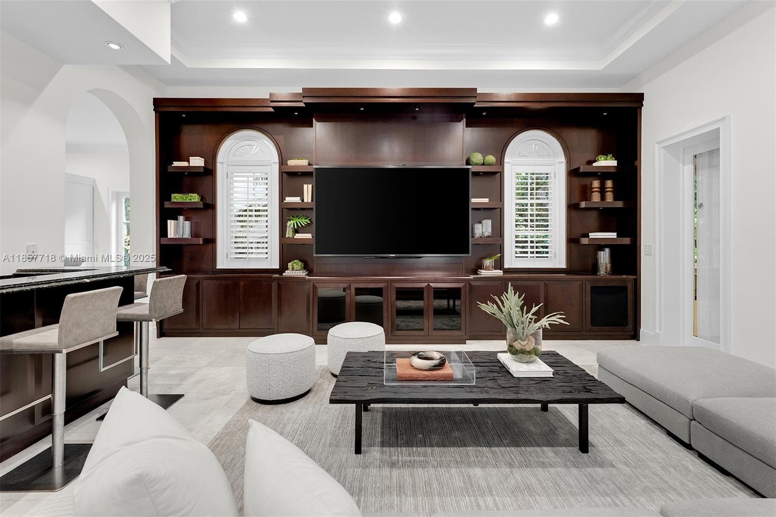 MARTIN SUBURBAN ACRES - Residential Lease