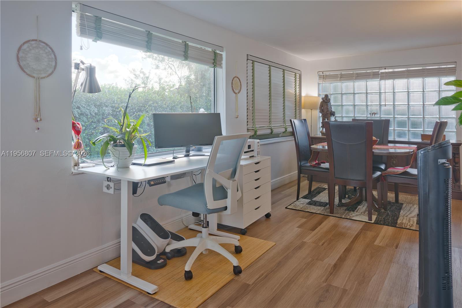 CRYSTAL LAKE VILLAS - Residential