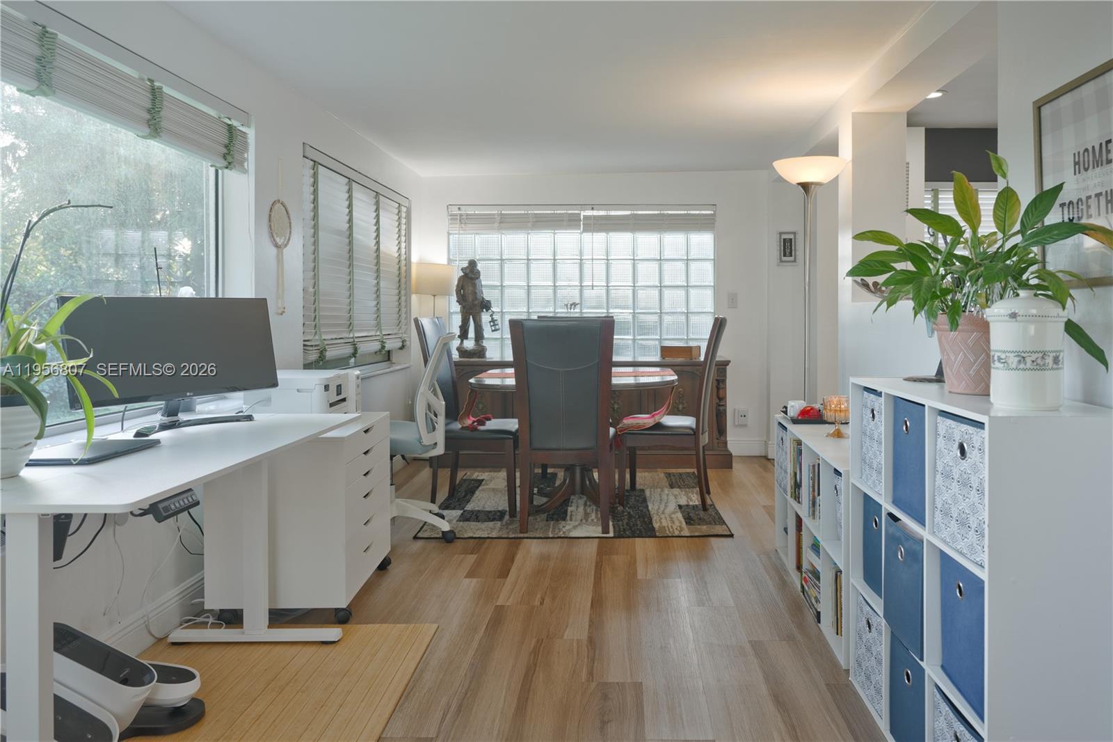 CRYSTAL LAKE VILLAS - Residential