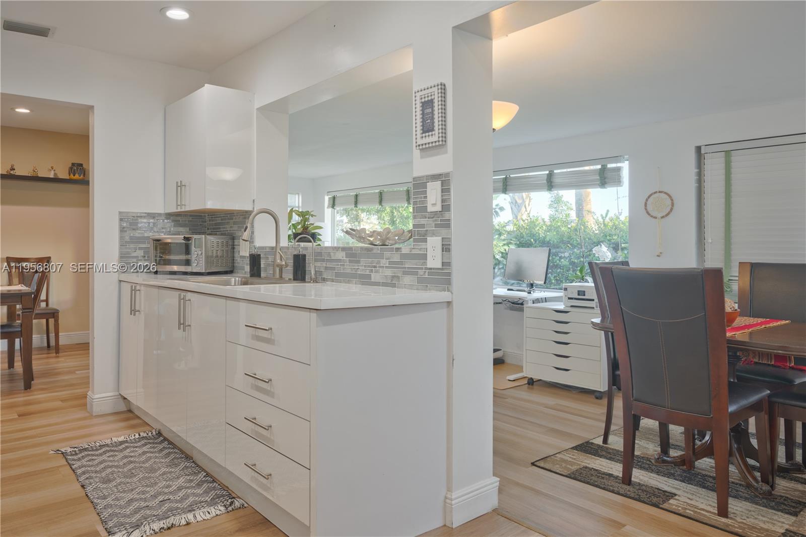 CRYSTAL LAKE VILLAS - Residential