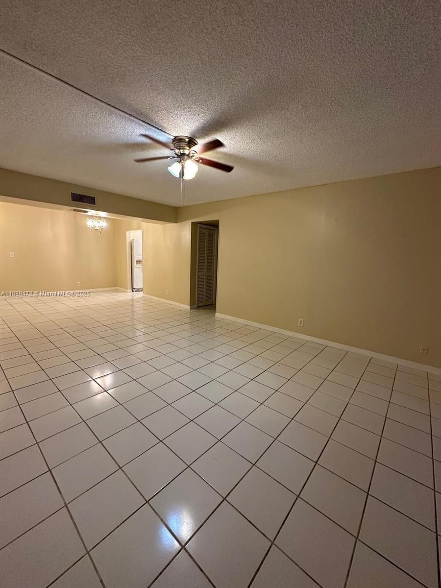 SPANISH OAKS CONDO - Residential Lease