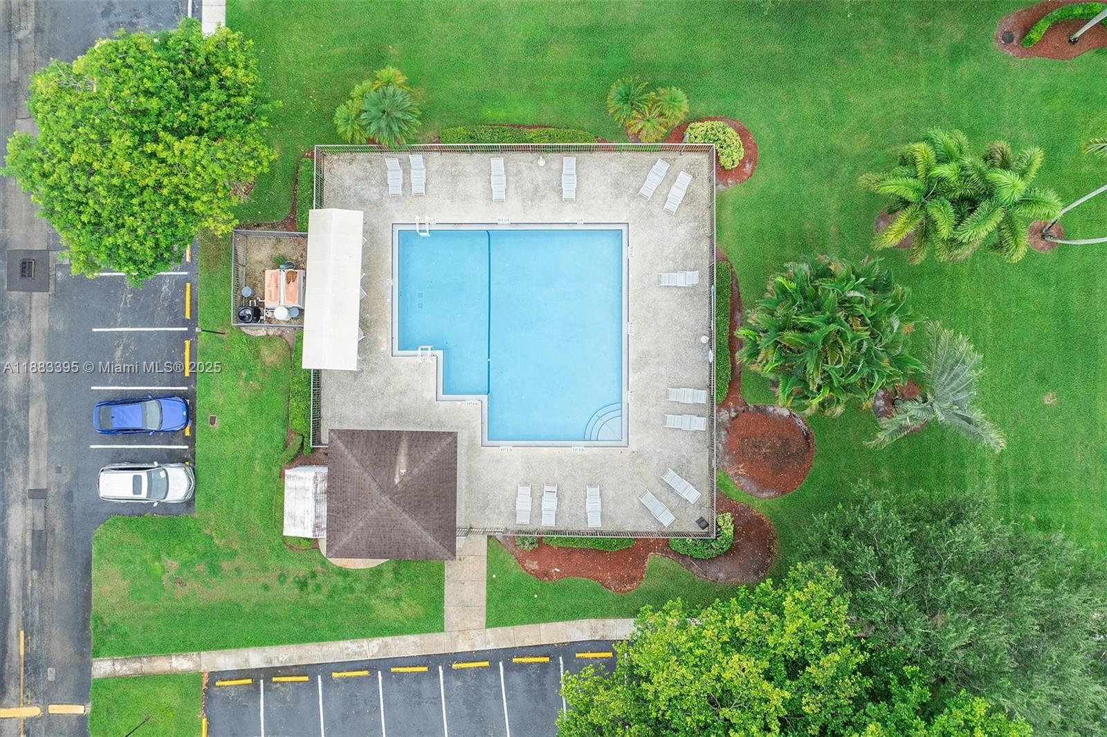 GLEN EDEN AT DAVIE - Residential