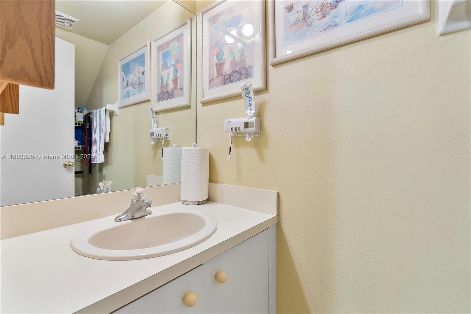 GLEN EDEN AT DAVIE - Residential