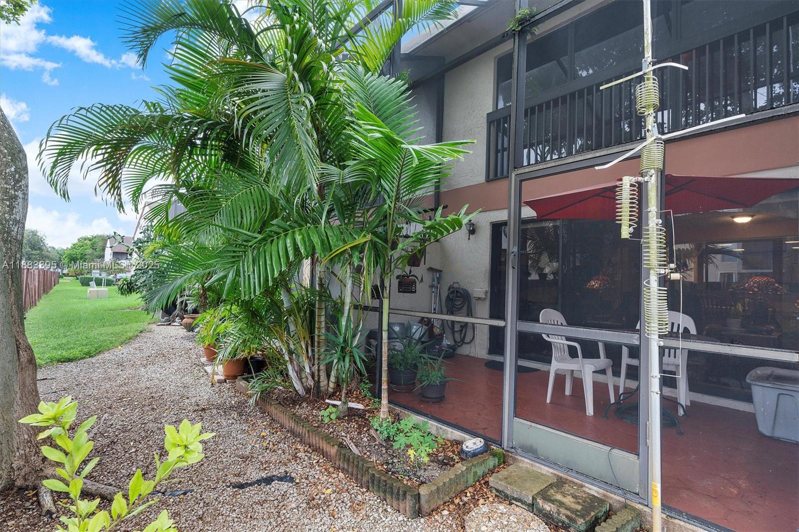GLEN EDEN AT DAVIE - Residential