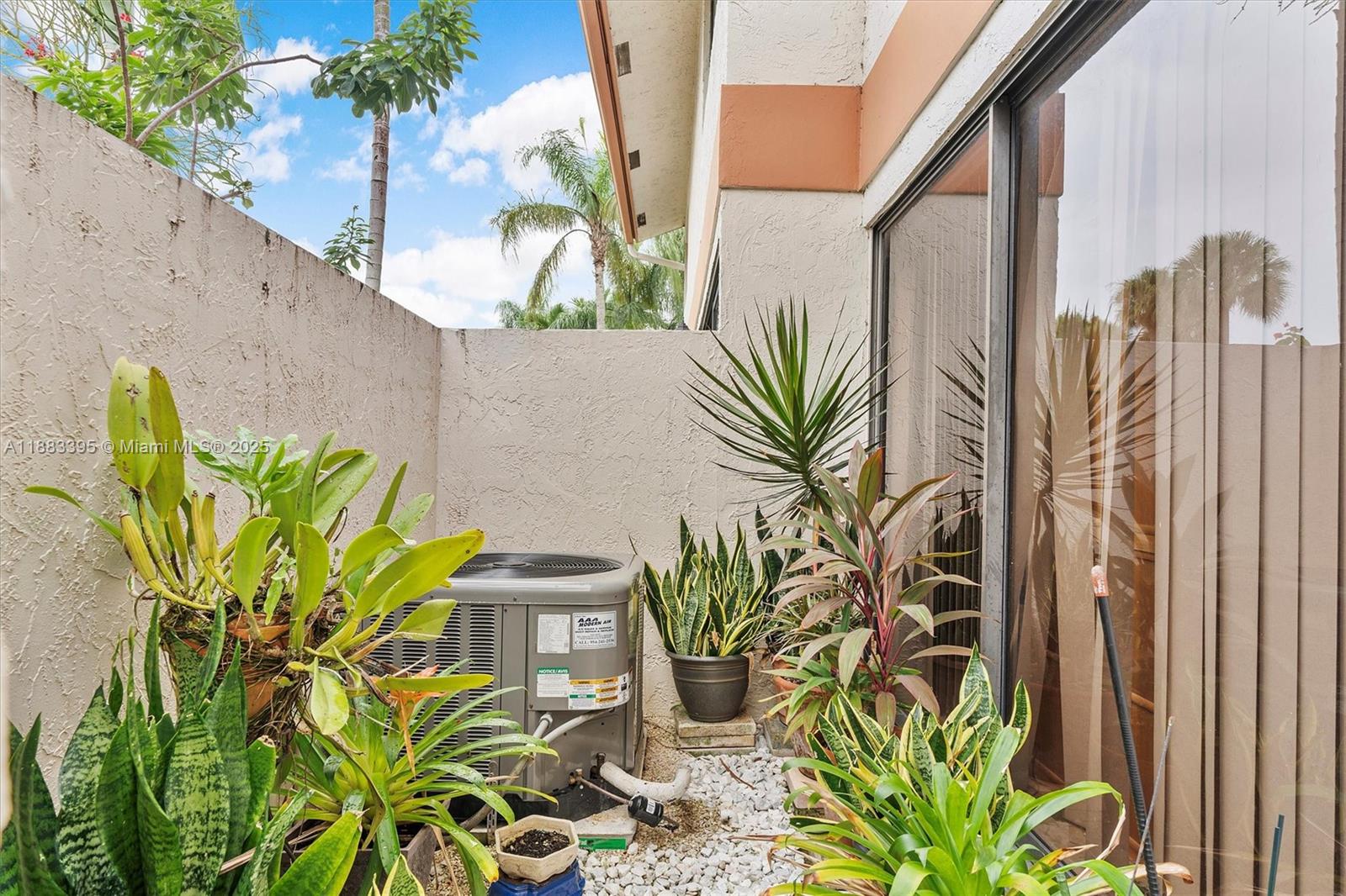 GLEN EDEN AT DAVIE - Residential