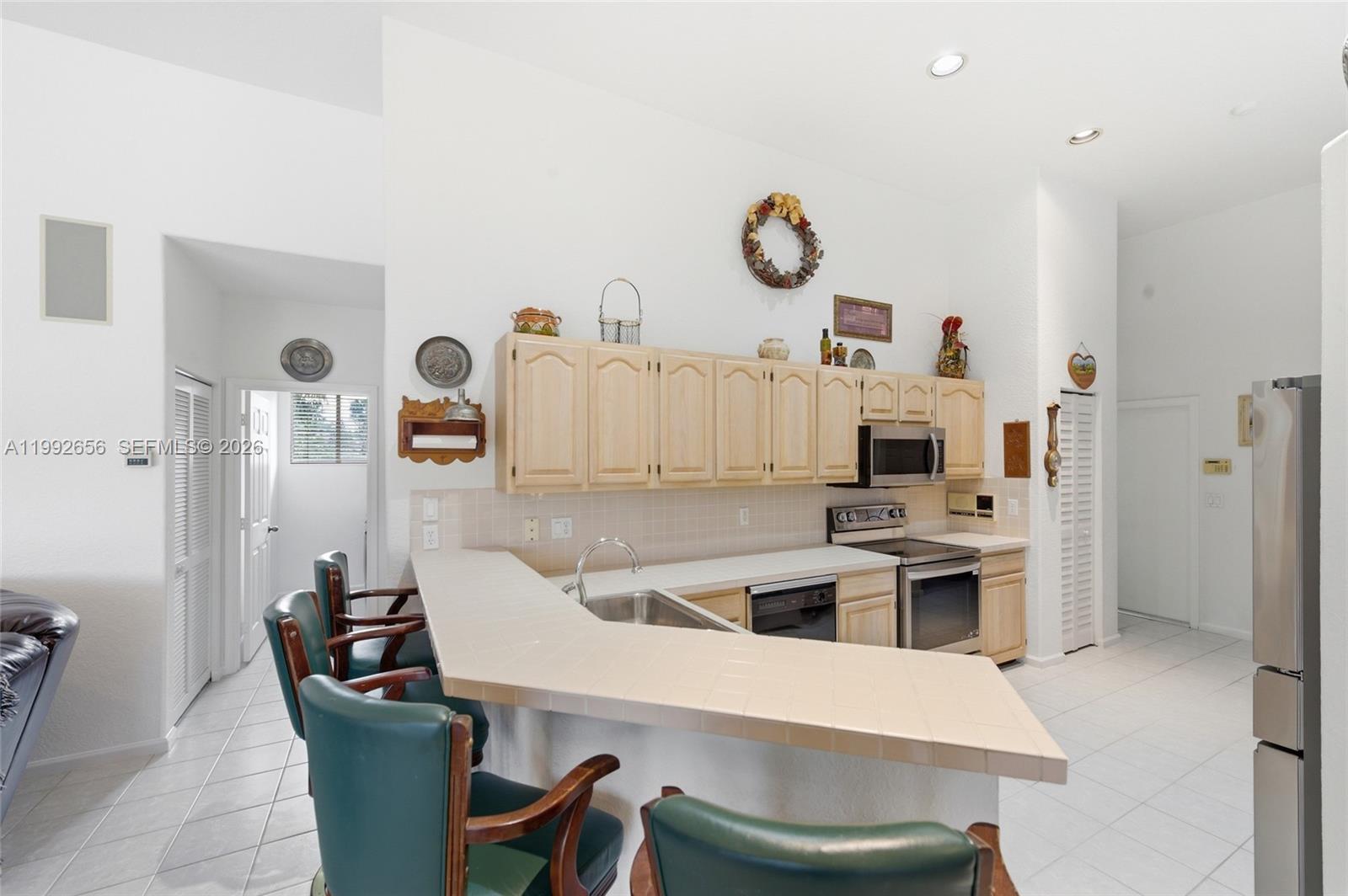 SECTOR 7 SOUTH - - Residential