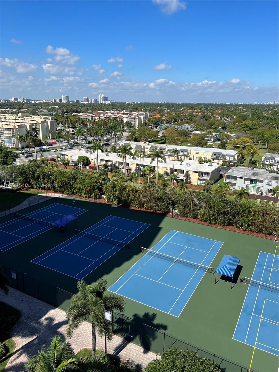 OLYMPUS CONDO PHASE - Residential