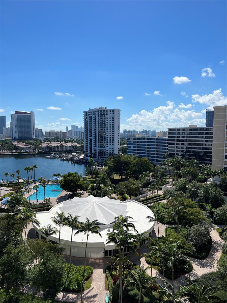 OLYMPUS CONDO PHASE - Residential