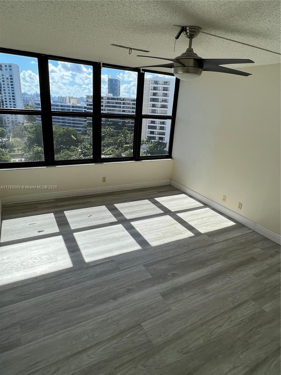 OLYMPUS CONDO PHASE - Residential