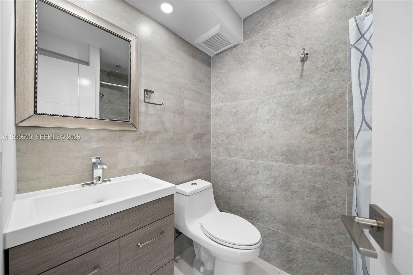 DESOTO PARK CONDO - Residential