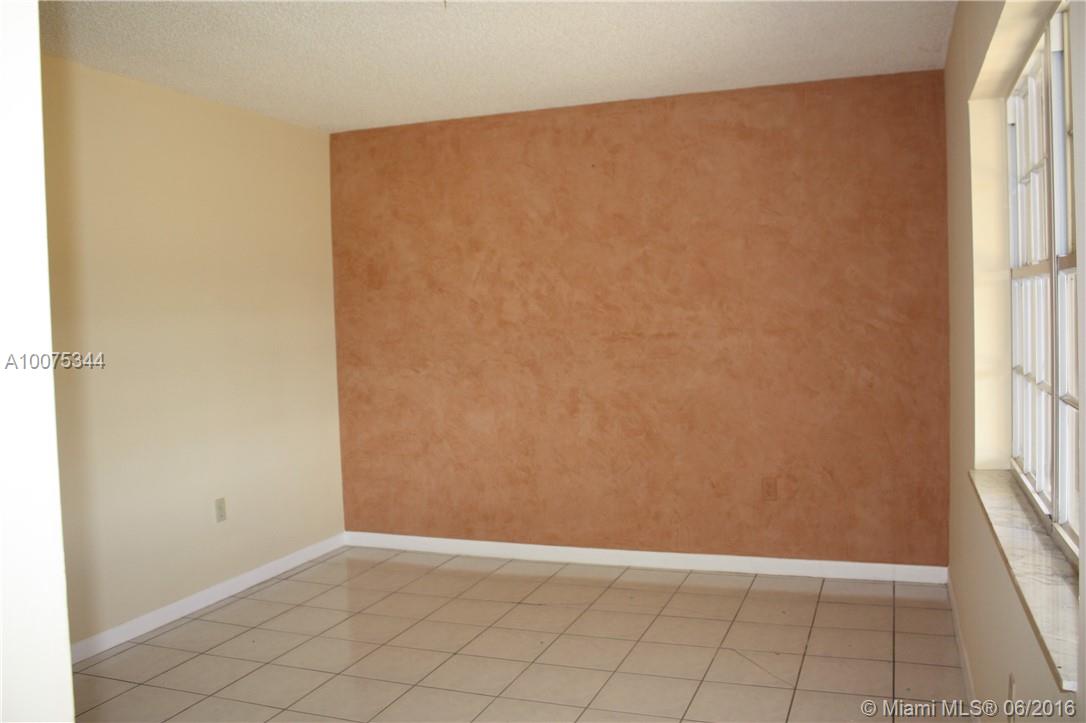 Lakes Meadow Northeast Re - Residential